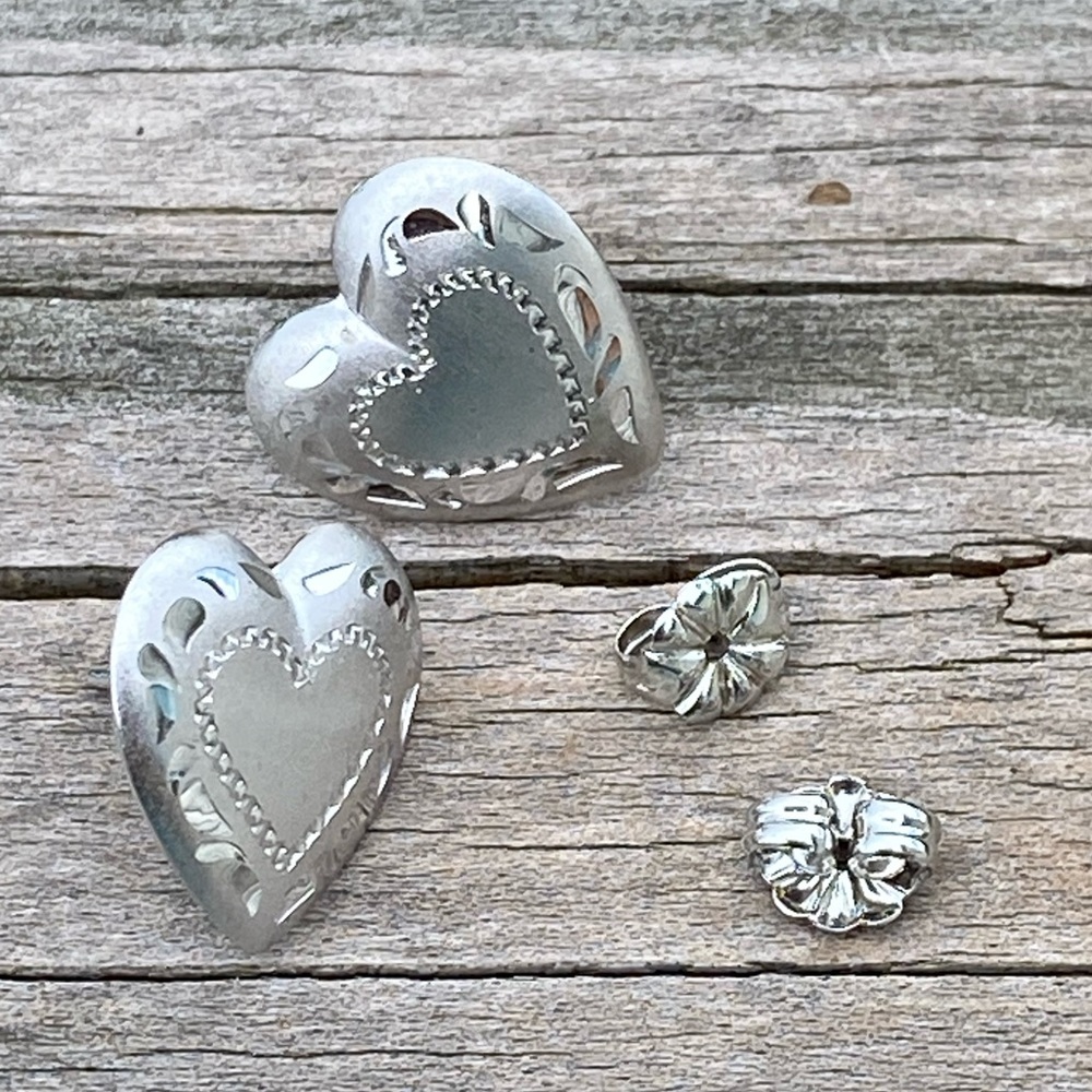 Vintage Beau B Heart Earrings .925 Sterling Silver - Picture 5 of 8